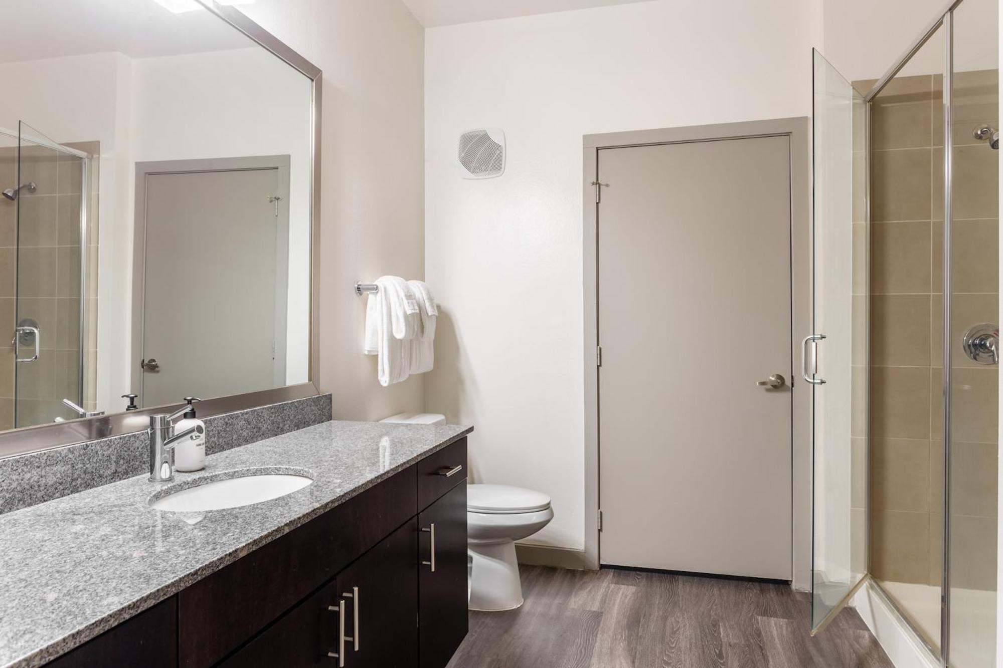 Kasa Love Field-Medical District Dallas Room photo